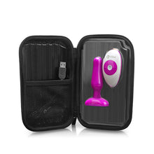 Afbeelding in Gallery-weergave laden, B-Vibe - Novice Remote Control Plug Fuchsia
