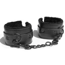 Afbeelding in Gallery-weergave laden, S&amp;M - Shadow Fur Handcuffs
