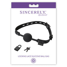 Afbeelding in Gallery-weergave laden, Sportsheets - Sincerely Locking Lace Silicone Ball Gag
